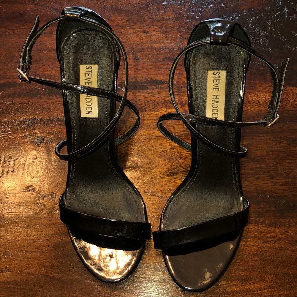 Sexy Black patent Strappy Heel Sandals - Picture 1 of 7